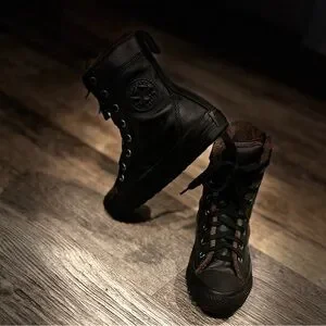 Converse Chuck Taylor All Star Leather Fur Hi Rise Boot X HI T Hillcrest Y4